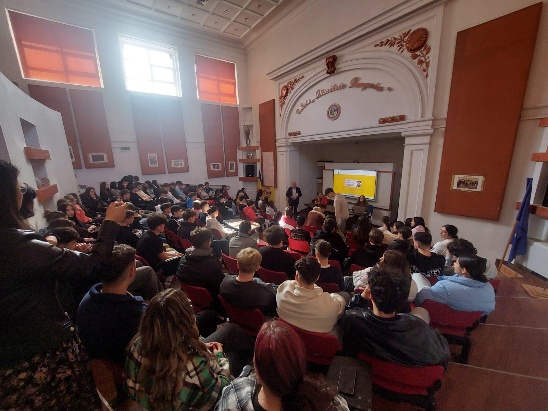 Imagine Educație juridică pentru siguranța tinerilor- activitate organizată la Colegiul Național „Grigore Ghica” din Dorohoi, județul Botoșani